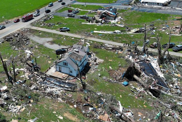 'Trail of destruction' as tornadoes, storms in 3 states kill at least 23: Live updates
