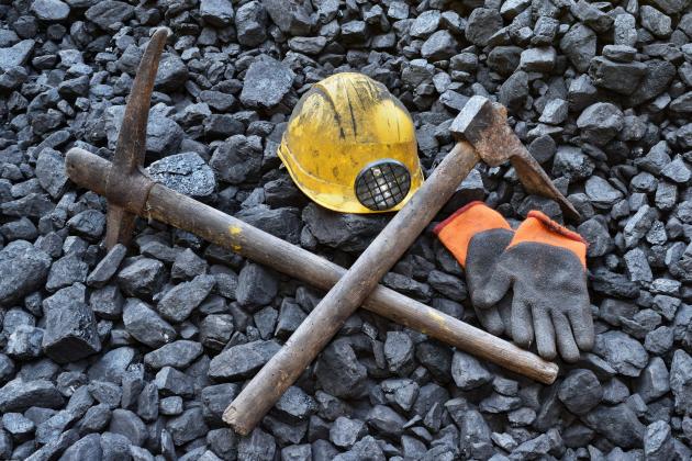 Crews recover body of worker trapped inside flooded coal mine in West Virginia