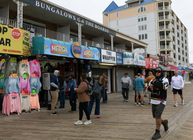 Oceans Calling is off, but fans strive to keep Ocean City party going