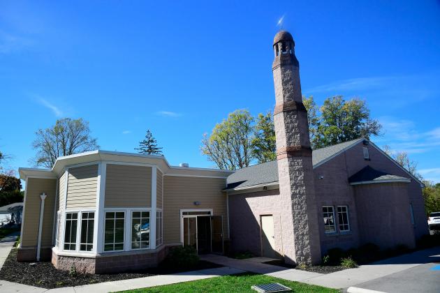 Hagerstown mosque open house invites community inside for prayer, tour