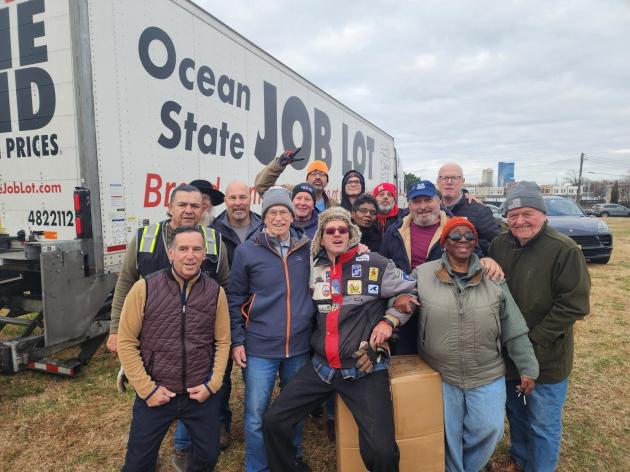 Halfway shoppers can help veterans through Ocean State coat drive